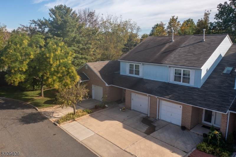 7 Irvin Ct - Photo 1