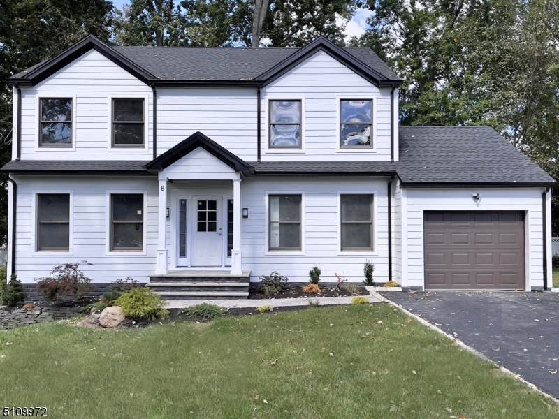 6 Wynnewood Rd - Photo 1