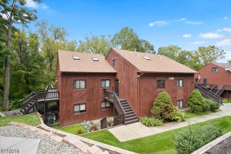 3 Powderhorn Ct - Photo 1