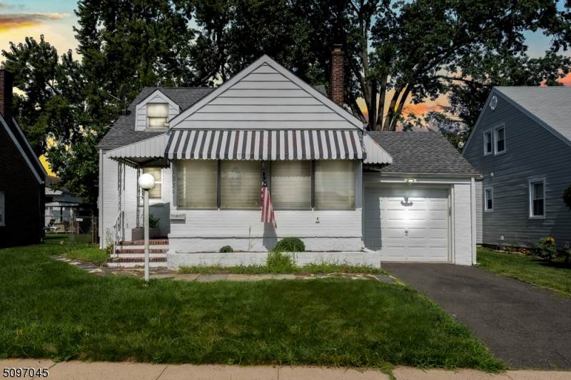 1330 Barbara Ave - Photo 1