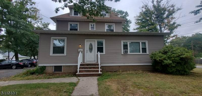 428 Prospect Ave - Photo 1