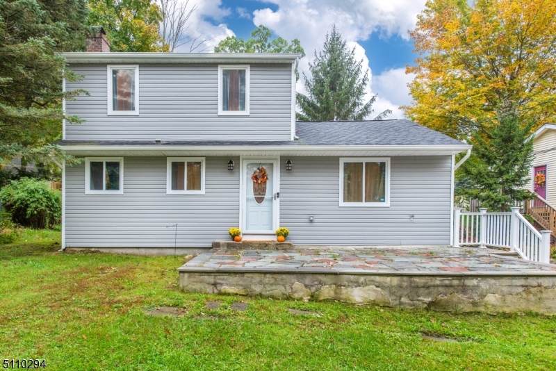 416 E Lakeshore Dr - Photo 1