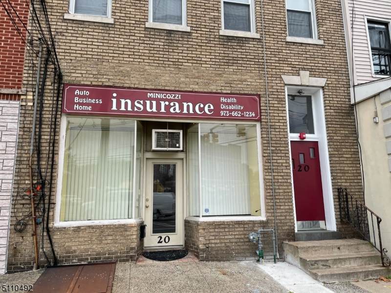 20 Washington Ave - Photo 1