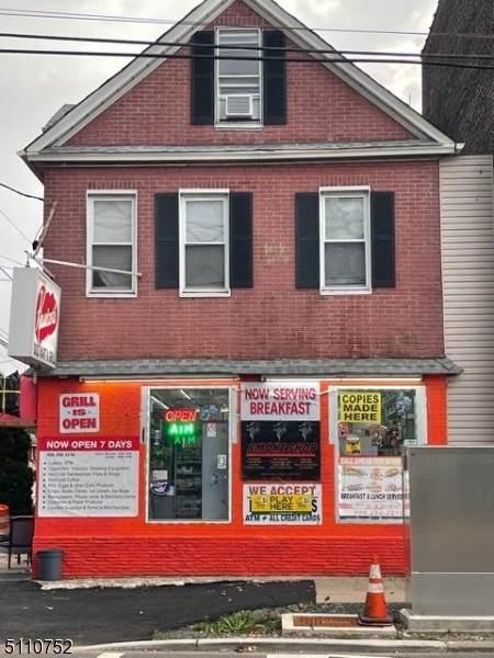 1114 S Wood Ave - Photo 1