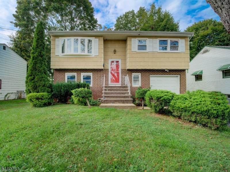 182 Carlisle Ter - Photo 1