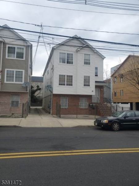 81 14Th Ave - Photo 1