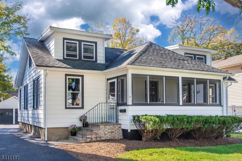 56 Maple Ave - Photo 1