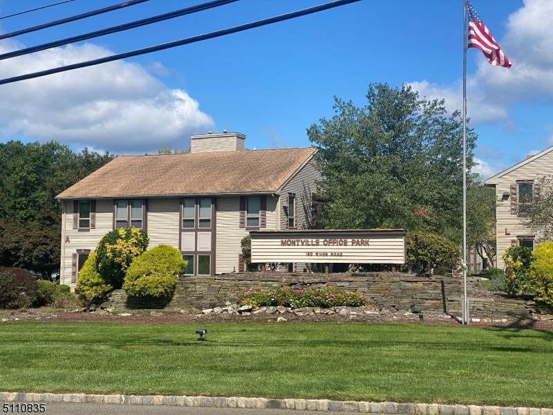 150 River Rd - Photo 1