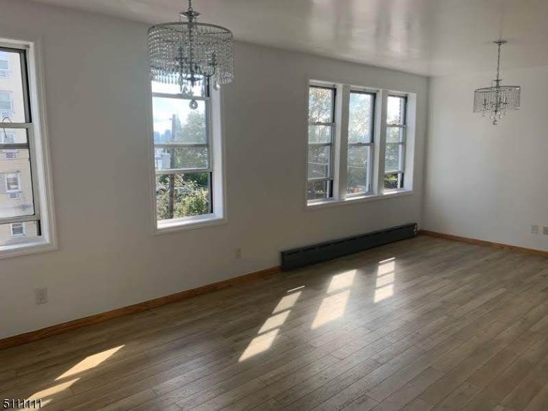 6009 Jfk Blvd - Photo 1