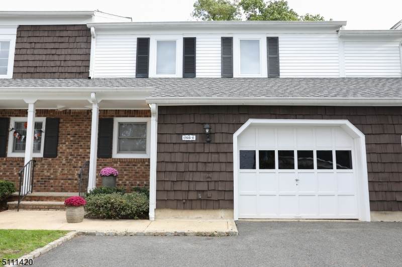 1766 Springfield Ave - Photo 1