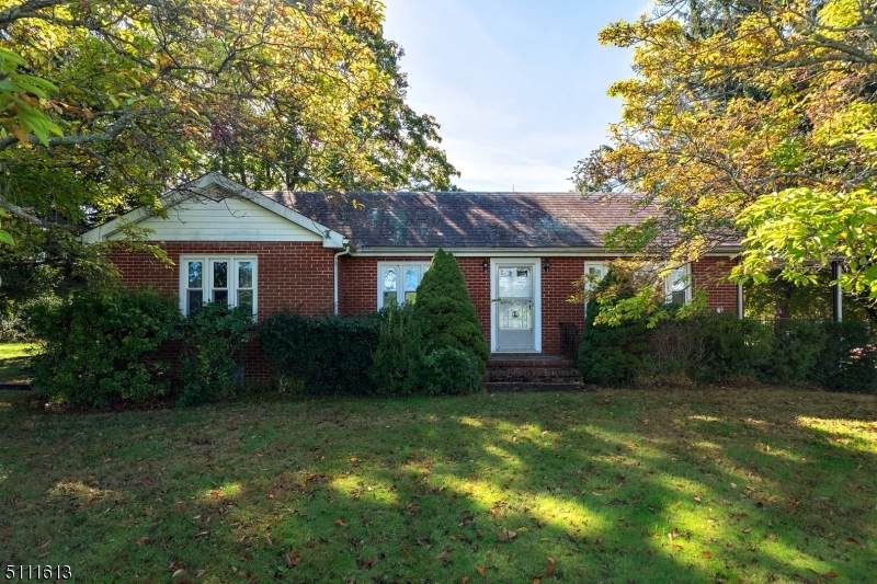 158 Featherbed Ln - Photo 1