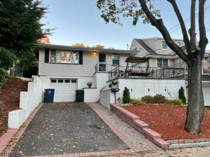 408 Valley Rd - Photo 1