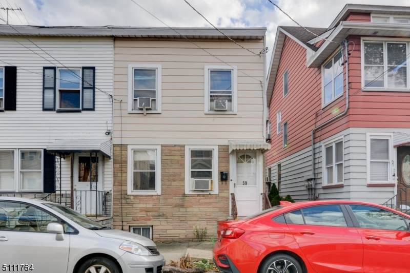 59 Garrison St - Photo 1