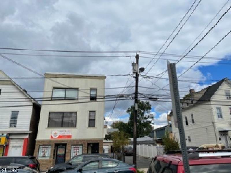 859 E Jersey St - Photo 1