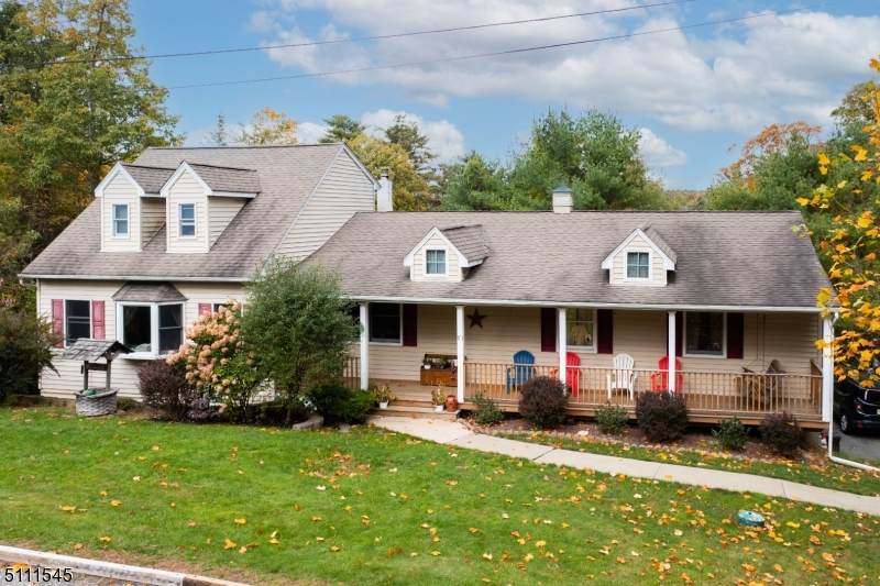 10 Clermont Rd - Photo 1