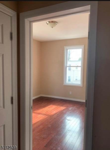 172 Wainwright St - Photo 1