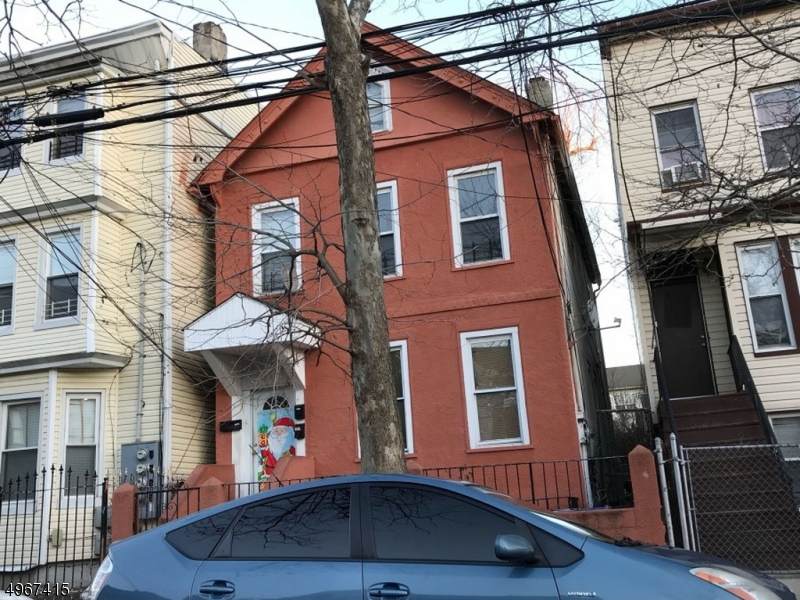 97 Wakeman Ave - Photo 1
