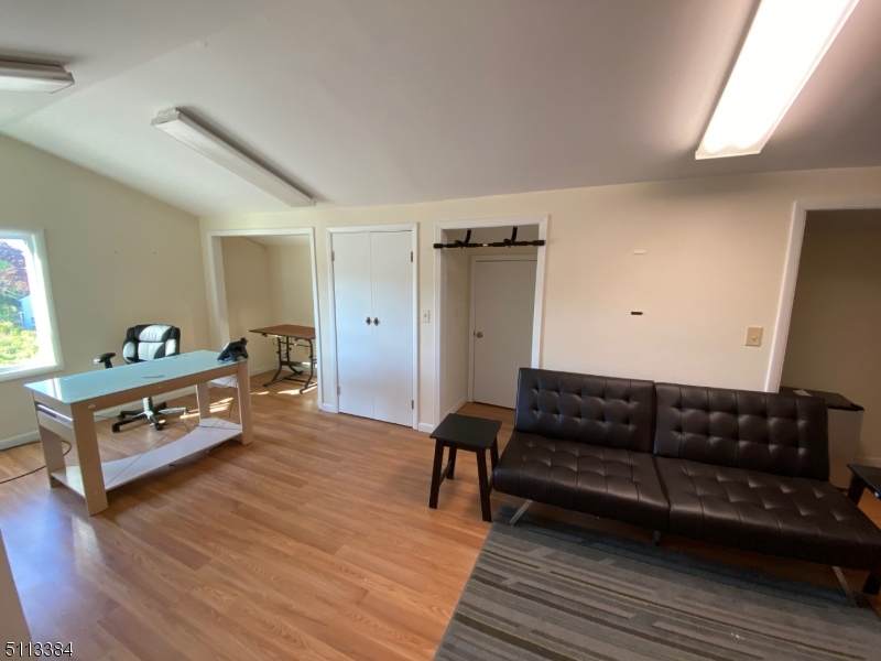143 Lakeside Blvd - Photo 1