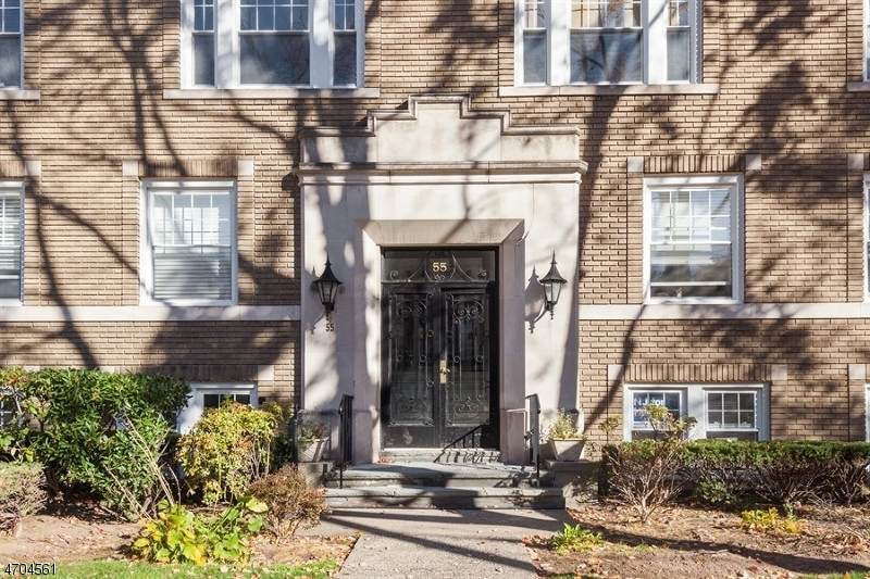 49 Park Ave Unit 0 - Photo 1