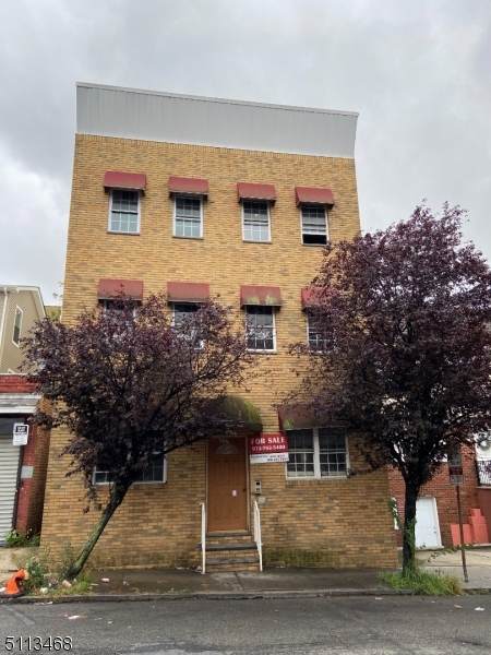79 Stuyvesant Ave - Photo 1