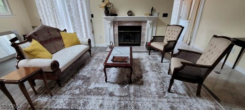 24 Meadowview Dr - Photo 1
