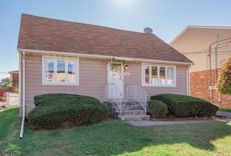 328 Kipp Ave - Photo 1