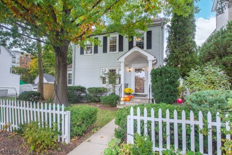 17 Atno Ave - Photo 1