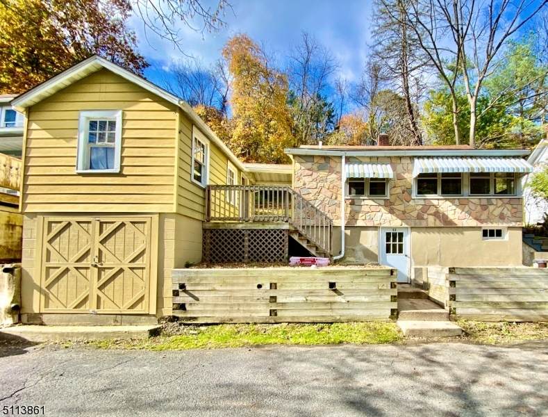 11 Upper Denmark Rd - Photo 1