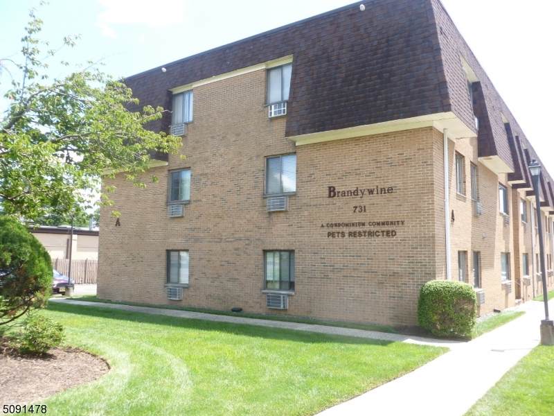 731 Belleville Ave, Unit A16 - Photo 1