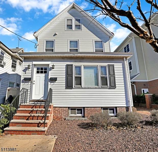 19 Maple St - Photo 1