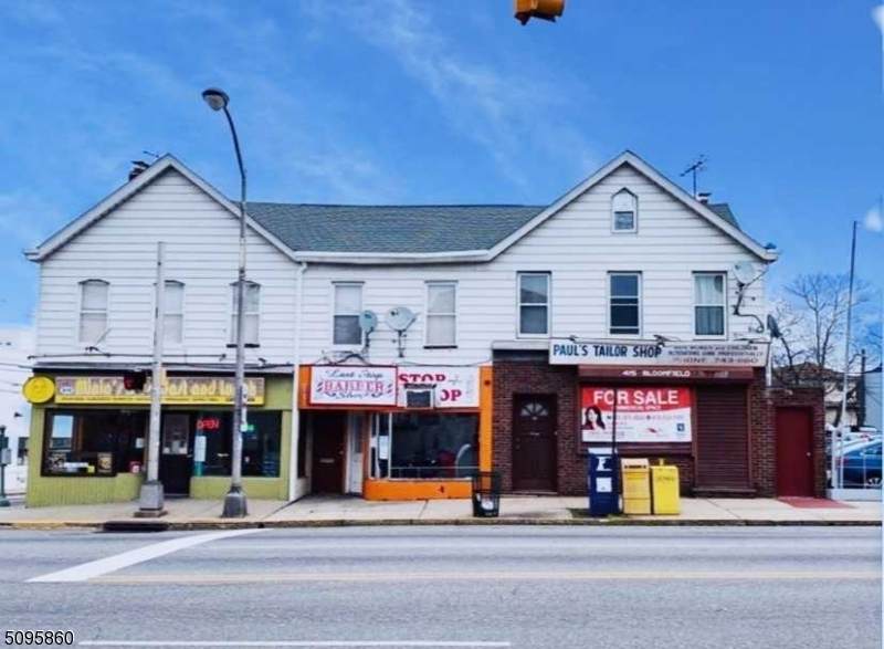 415 Bloomfield Ave - Photo 1