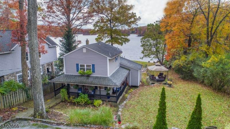 365 Lake Shore Dr - Photo 1