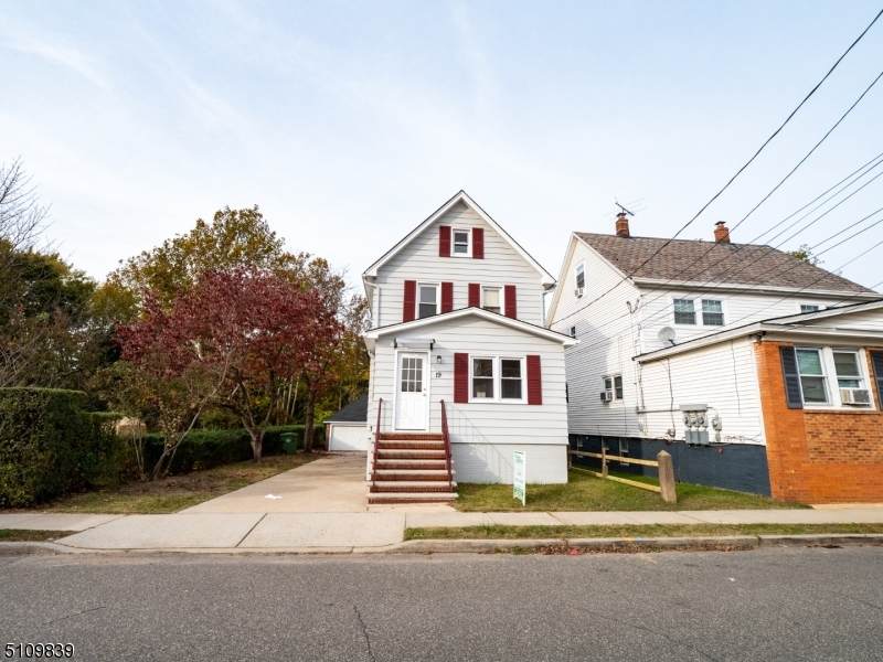 19 William St - Photo 1