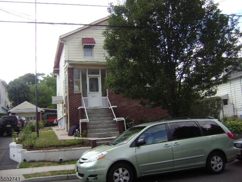 285 Westminster Pl - Photo 1