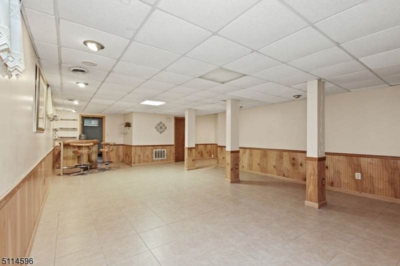 277 Willow Way - Photo 1
