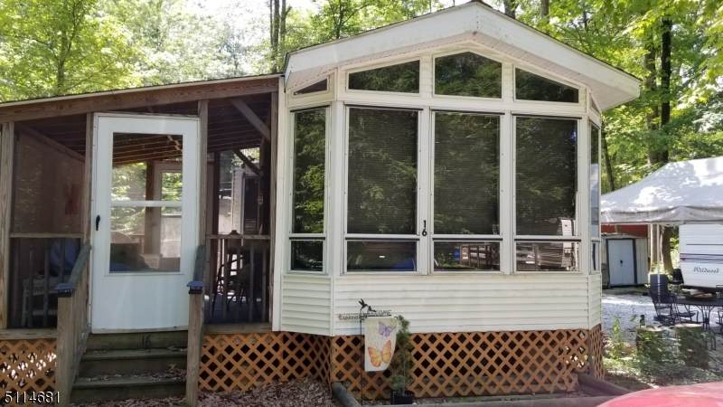 16 Maple Vlg. - Photo 1