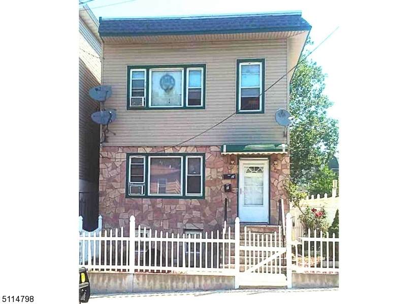 172 Mcadoo Ave - Photo 1