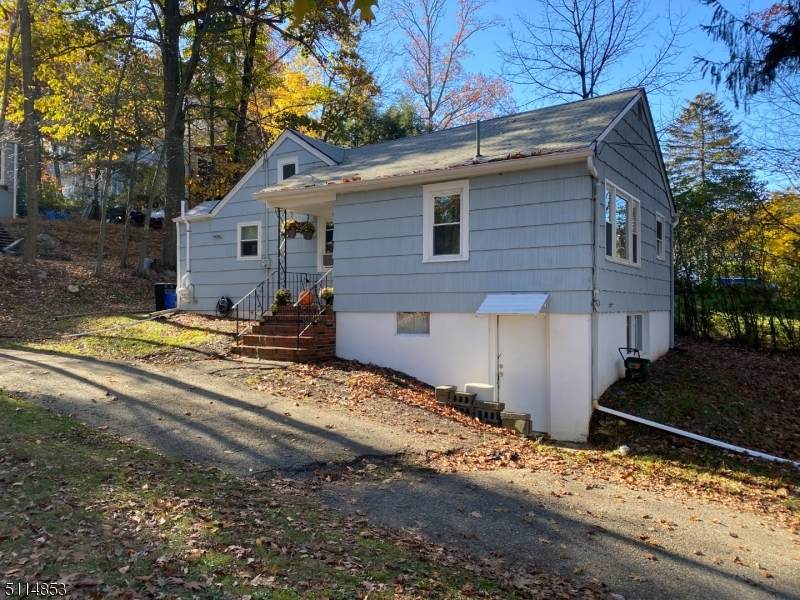 10 Central Ave - Photo 1