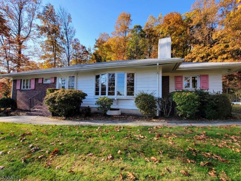 1510 Deer Path - Photo 1
