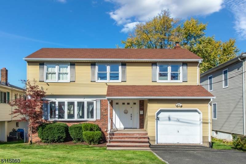 50 Hepburn Rd - Photo 1
