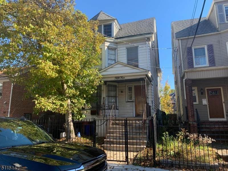 54 Isabella Ave - Photo 1