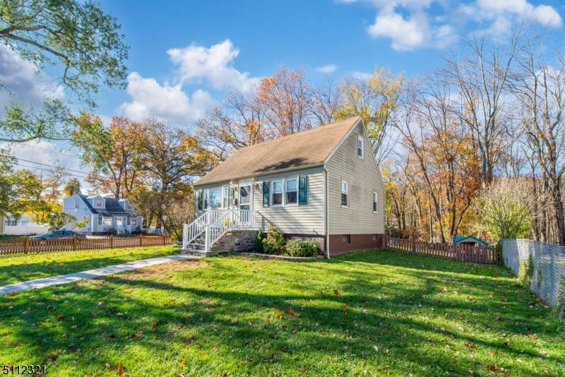 1 James Ave - Photo 1