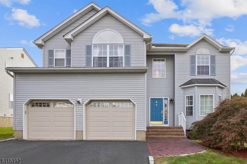 9 Decker Ln - Photo 1