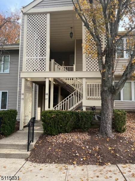 48 Augusta Dr - Photo 1
