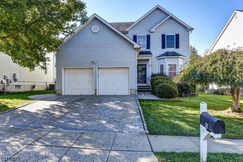 5 Boyer Dr - Photo 1
