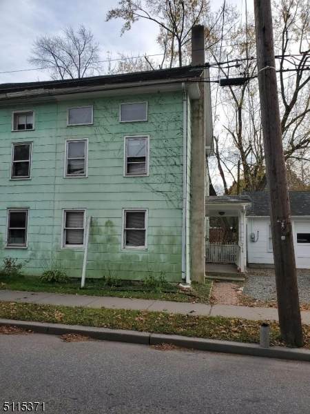214 Water St - Photo 1