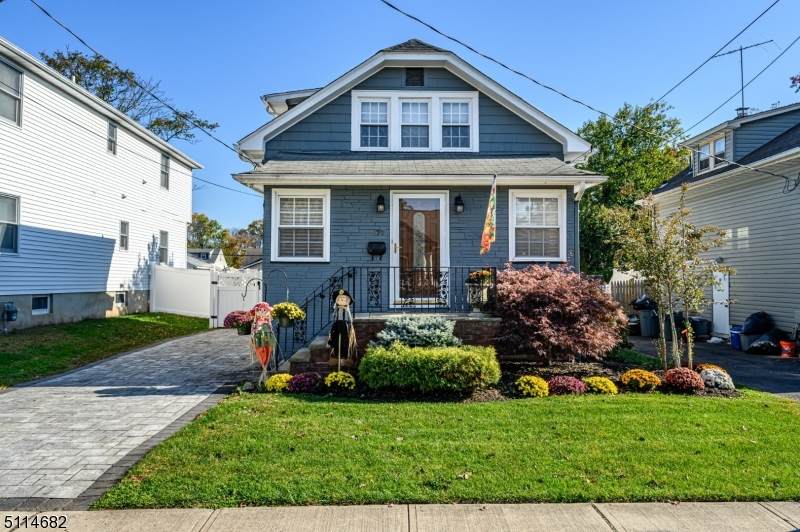 79 Battle Hill Ave - Photo 1