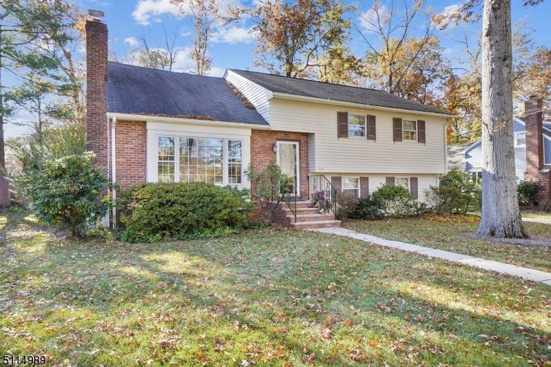 208 Woodland Ave - Photo 1