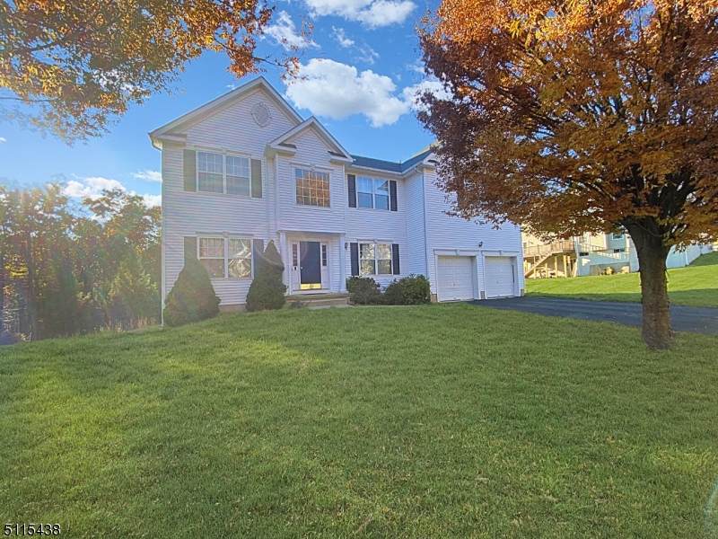 882 Walnut Pl - Photo 1
