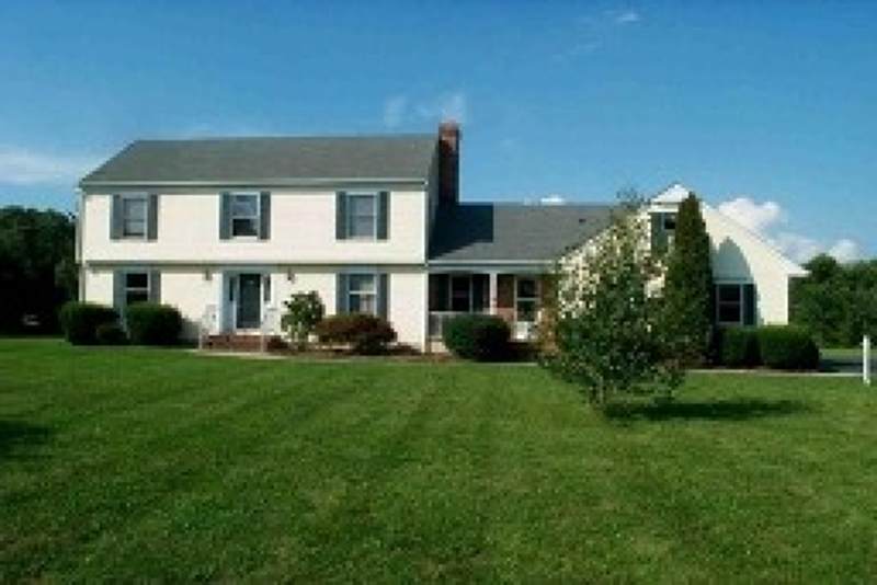 104 Hodge Rd - Photo 1